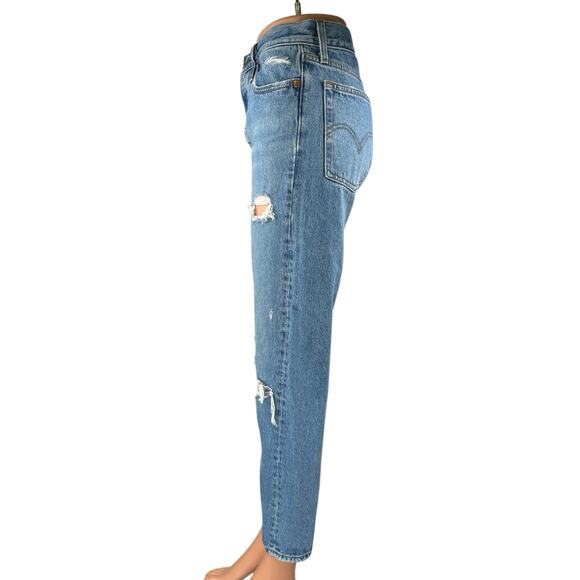 Levi's Premium Wedgie Blue Distressed High Waisted Straight Denim Jeans Size 26 - Picture 2 of 6